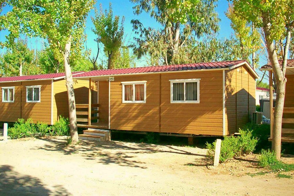 מלון Rugat Oasis Country Park מראה חיצוני תמונה